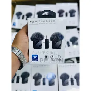 Micro Cravate Disponible