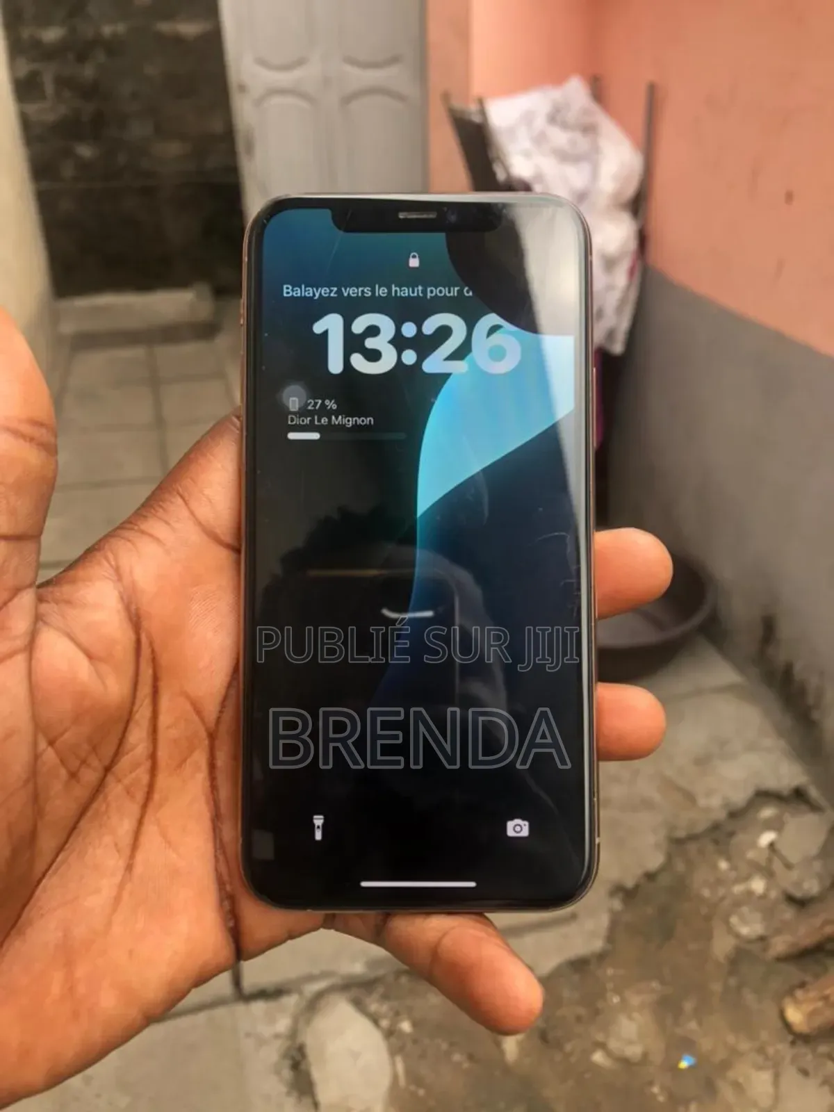 Nouveau Apple iPhone 11 Pro 64 GB Bronze