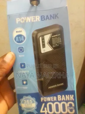 Je Vends Un Onduleur Avec Chargeur À 3000f