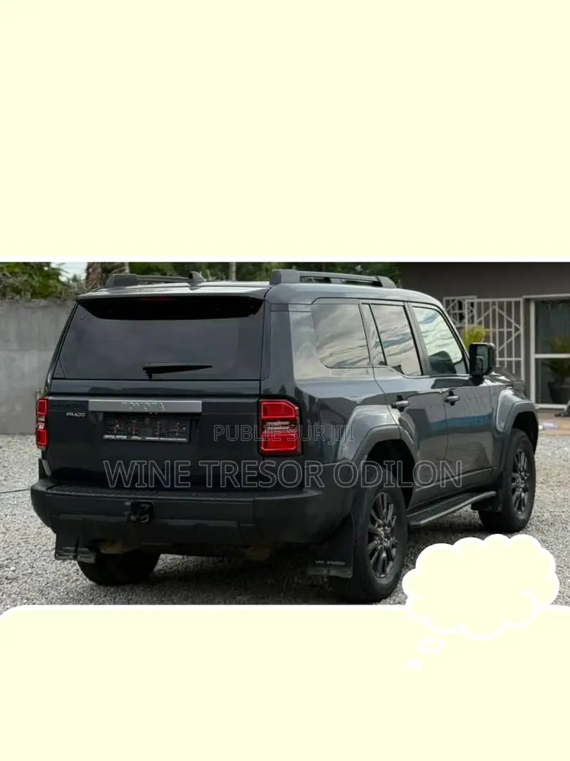 Toyota Land Cruiser LC300 2025 Noir
