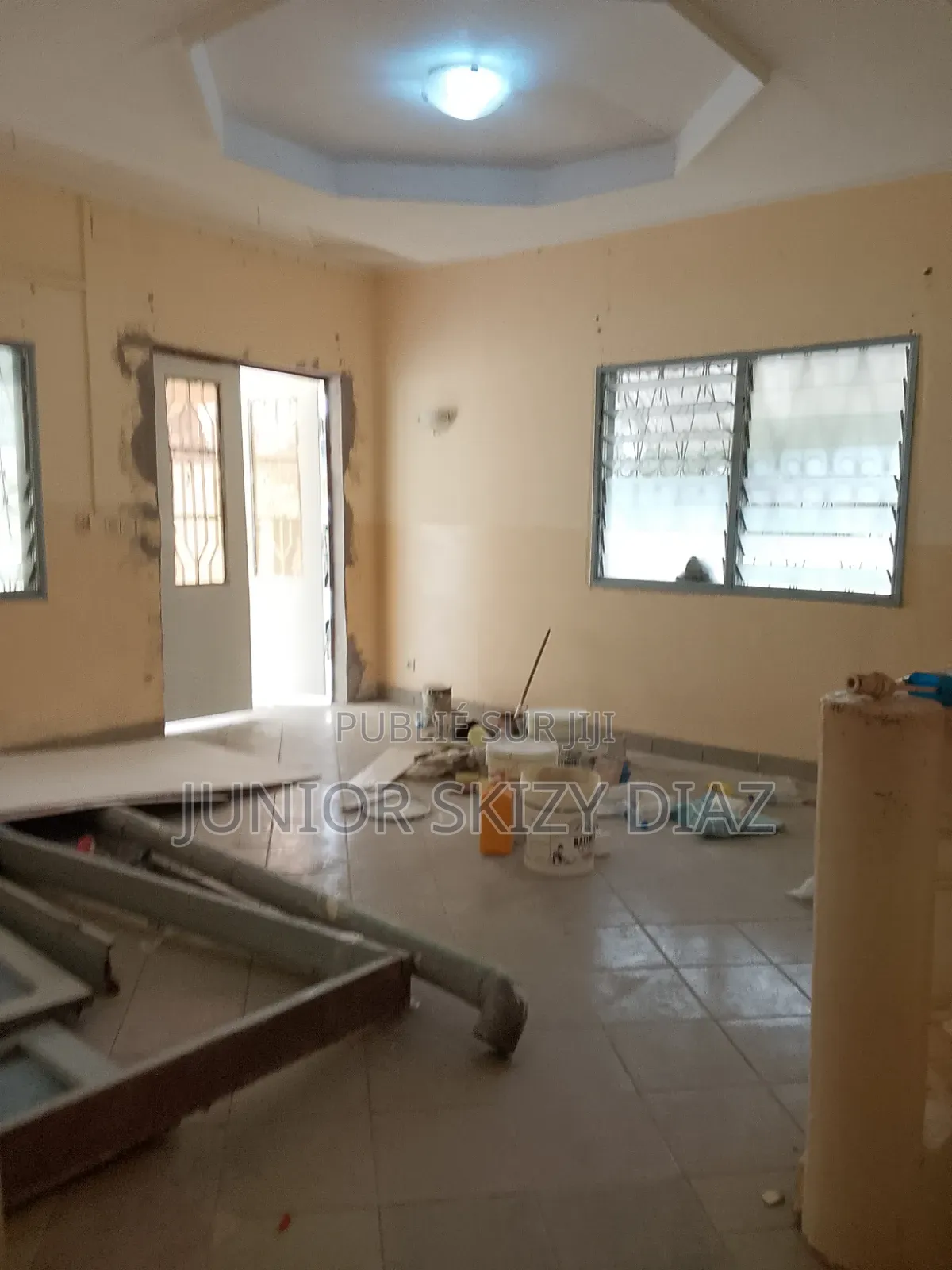 3chbre Maison dans Diaz Immo, Mongo-Mpoukou à Louer