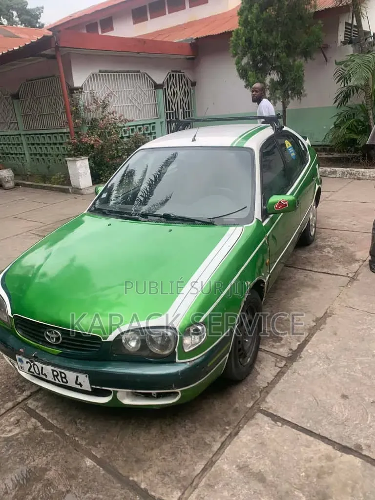Toyota Corolla 2019 Vert