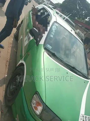 Toyota Corolla 2016 Vert