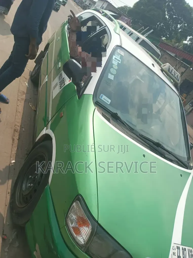 Toyota Corolla 2016 Vert