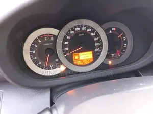 Toyota RAV4 2011 Noir
