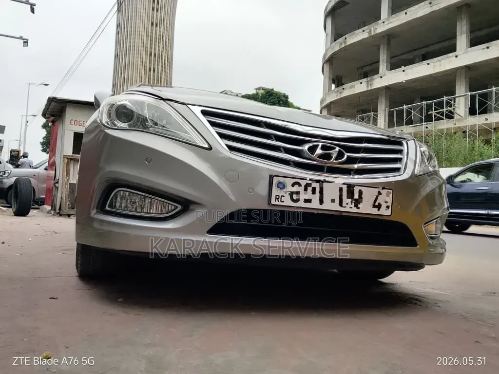 Hyundai Grandeur 2022 Gris