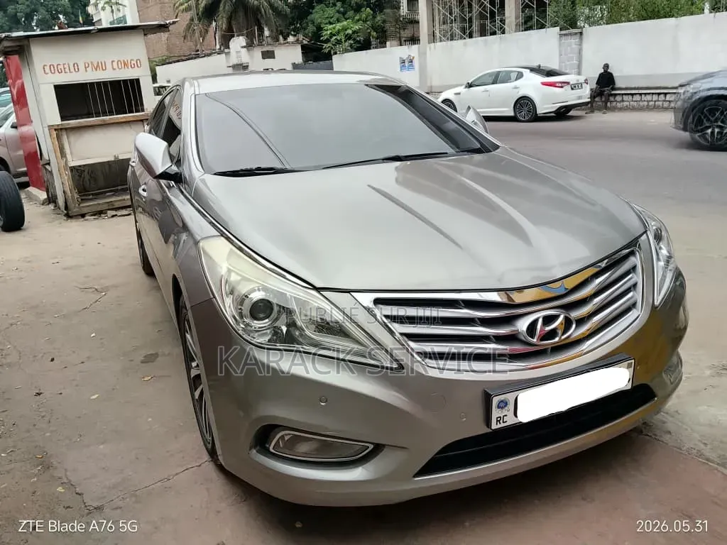 Hyundai Grandeur 2022 Gris