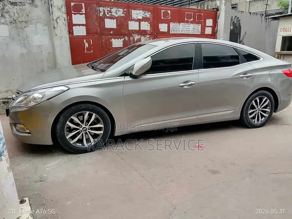Hyundai Grandeur 2022 Gris