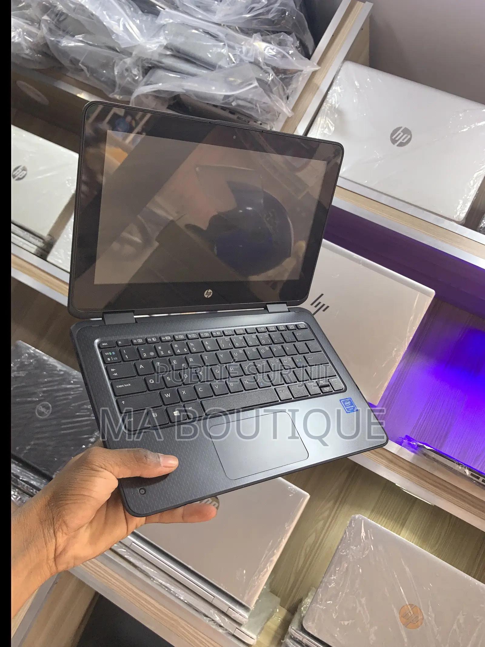 Nouveau Ordinateur portable HP 15 4GB Intel Celeron SSD 128GB