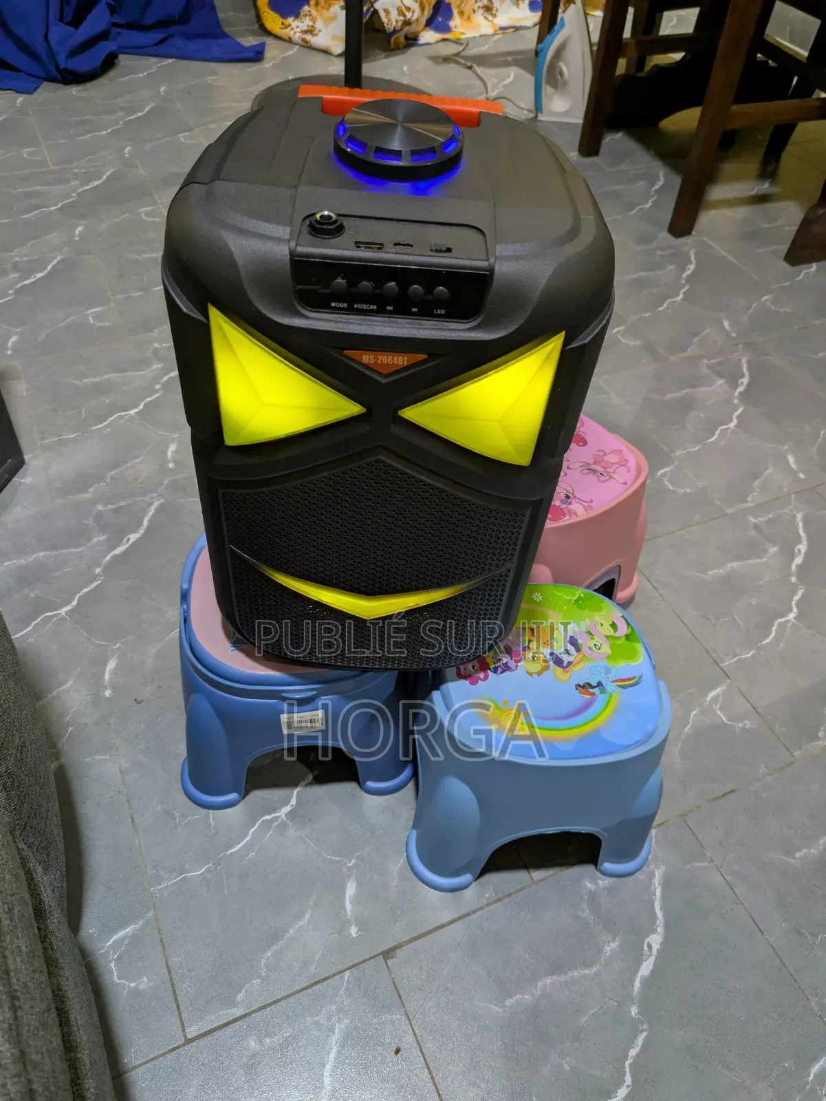 Baffle Bluetooth