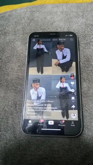 Nouveau Apple iPhone XR 64 GB Blanc