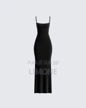 Robe Près Du Corps