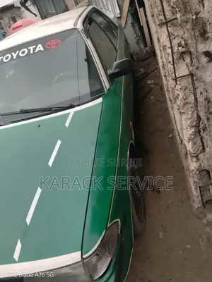 Toyota Carina 2001 Vert