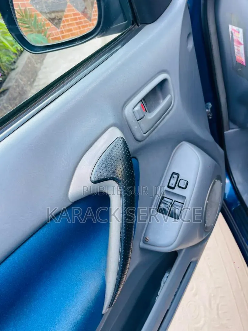 Toyota Corolla 2019 Bleu