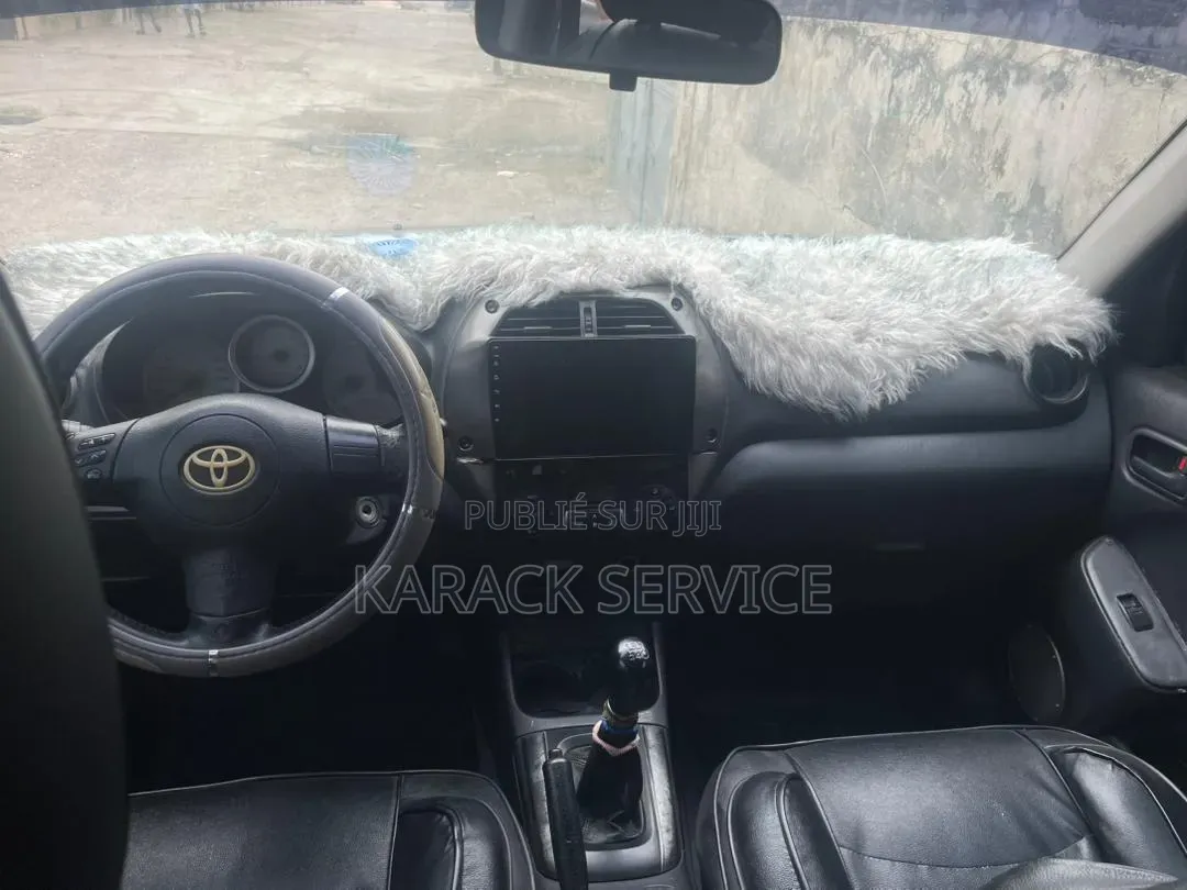 Toyota RAV4 2016 Noir