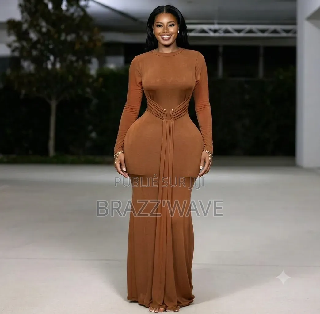 Robe Longue Moulante Style Moderne