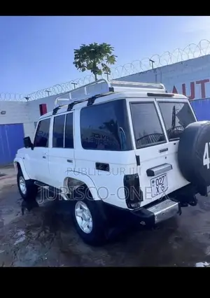 Toyota Land Cruiser 2019 Blanc