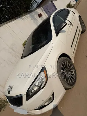 Kia K5 2024 Blanc