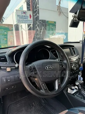 Kia K5 2024 Blanc