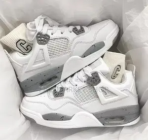 Jordan 4 Retro — Pointures Disponibles — Livraison Brazzaville