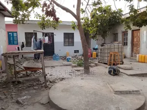 Parcelle À Vendre À Vocation Commerciale – Quartier Pemba