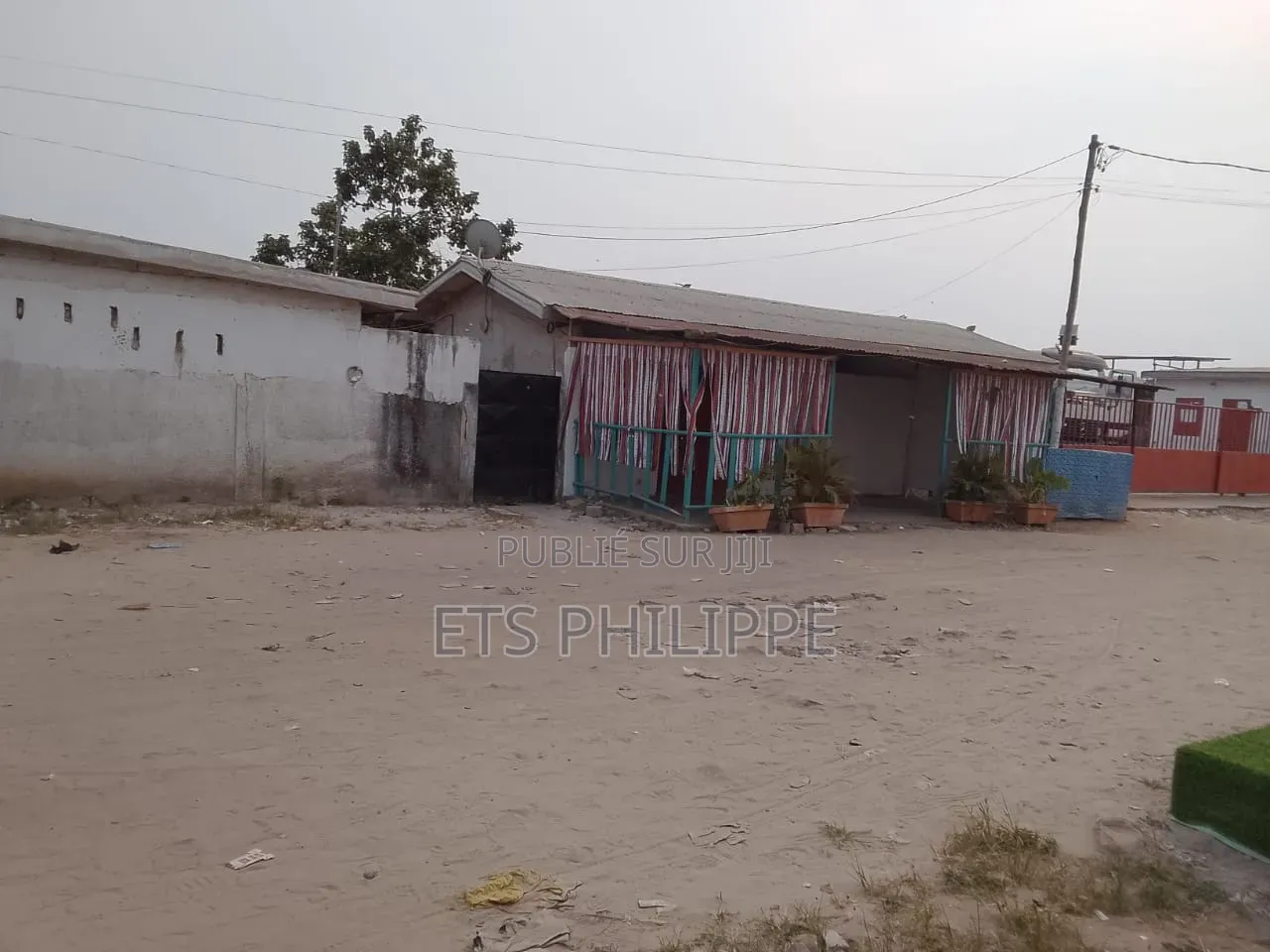 Parcelle À Vendre À Vocation Commerciale – Quartier Pemba