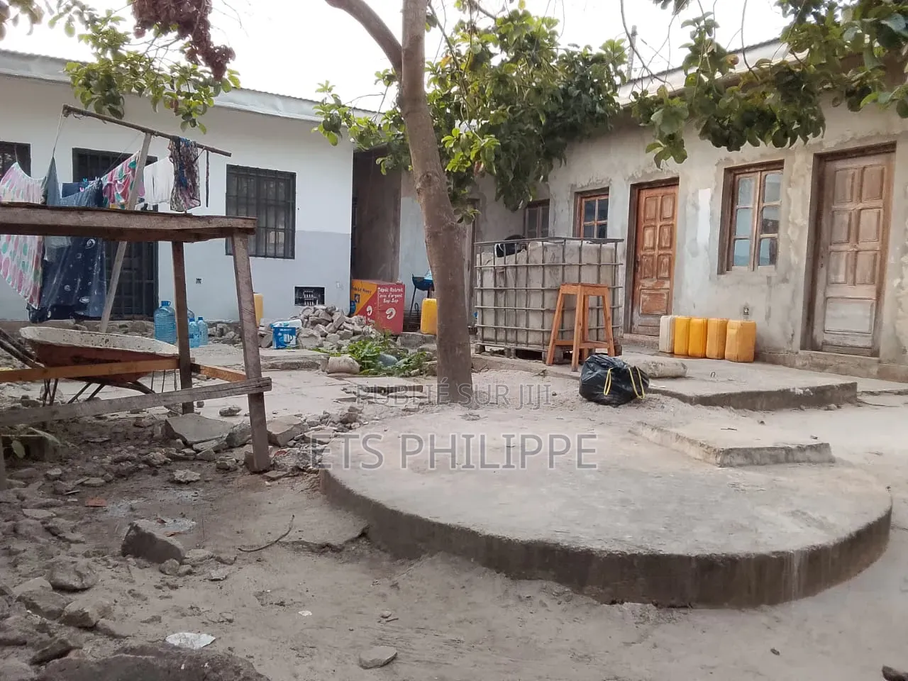 Parcelle À Vendre À Vocation Commerciale – Quartier Pemba