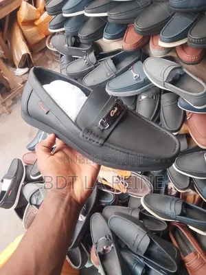 Classique Clarks