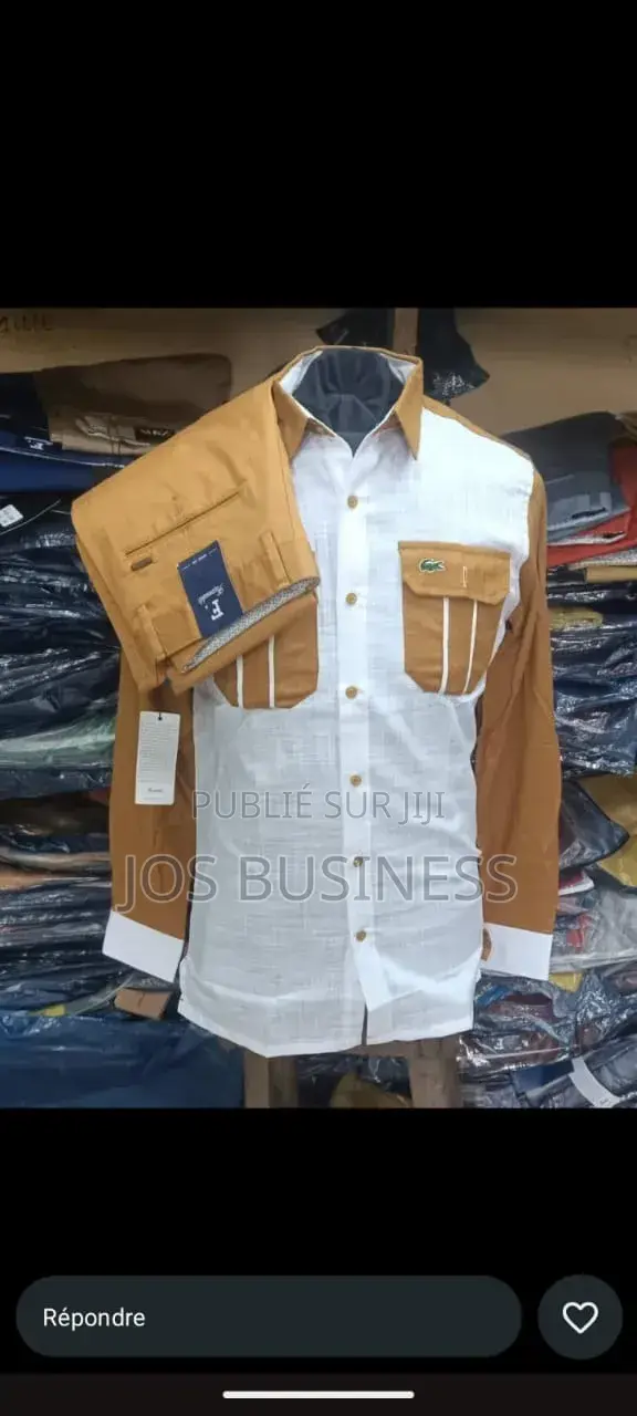 Ensemble Chemise Et Pantalon Tissu.