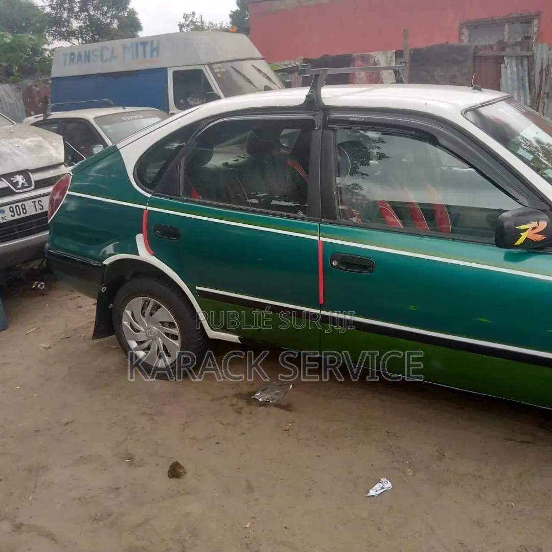 Toyota Corolla 2018 Vert