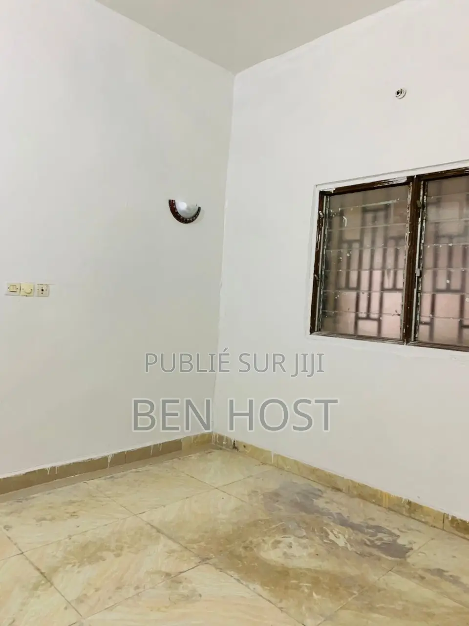 2chbre Appartement dans Ben’S Home, Poto-Poto à Louer
