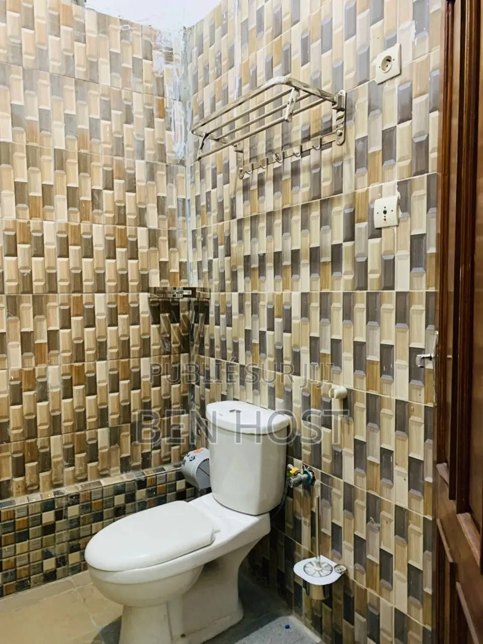 2chbre Appartement dans Ben’S Home, Poto-Poto à Louer