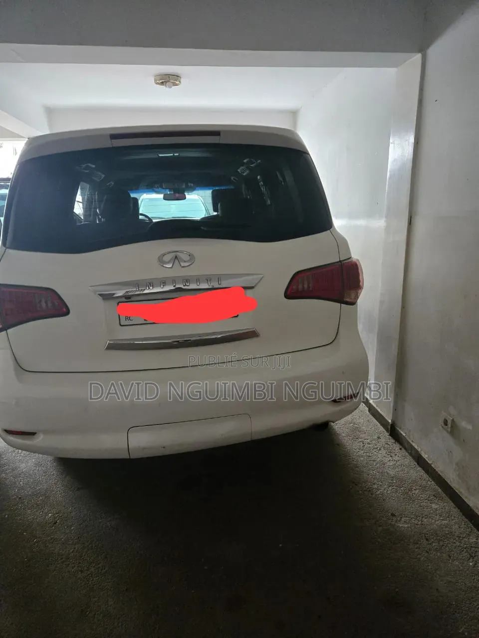 Infiniti QX80 2024 Blanc cassé