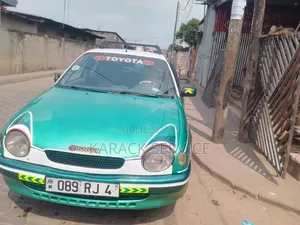 Toyota Corolla 2021 Vert