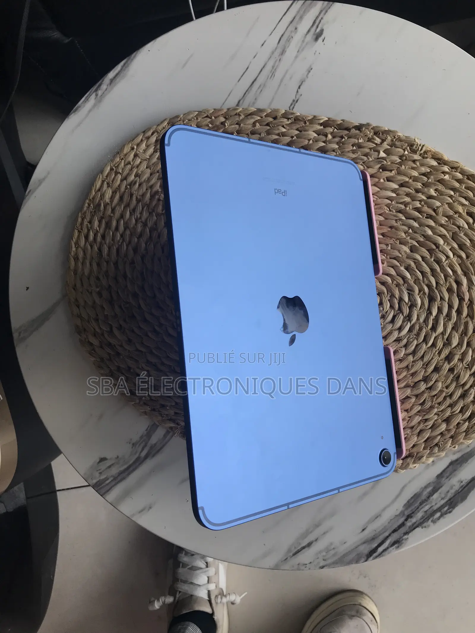 Apple iPad Air 64 GB Bleu