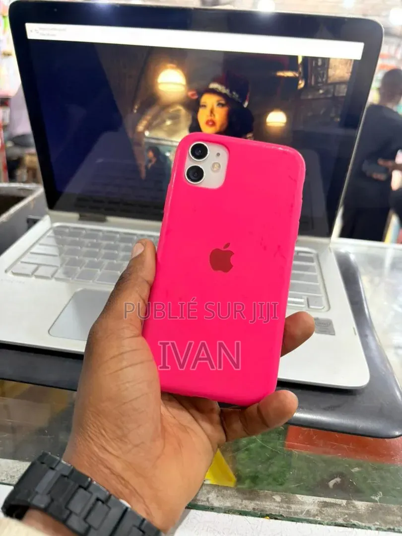 Nouveau Apple iPhone 11 64 GB Blanc