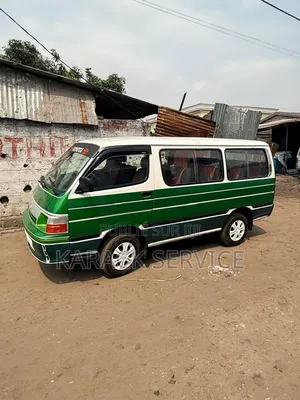 Toyota HiAce 2021 Vert