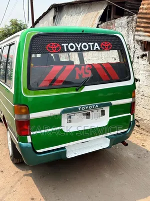 Toyota HiAce 2021 Vert