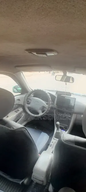 Toyota Corolla 2023 Vert