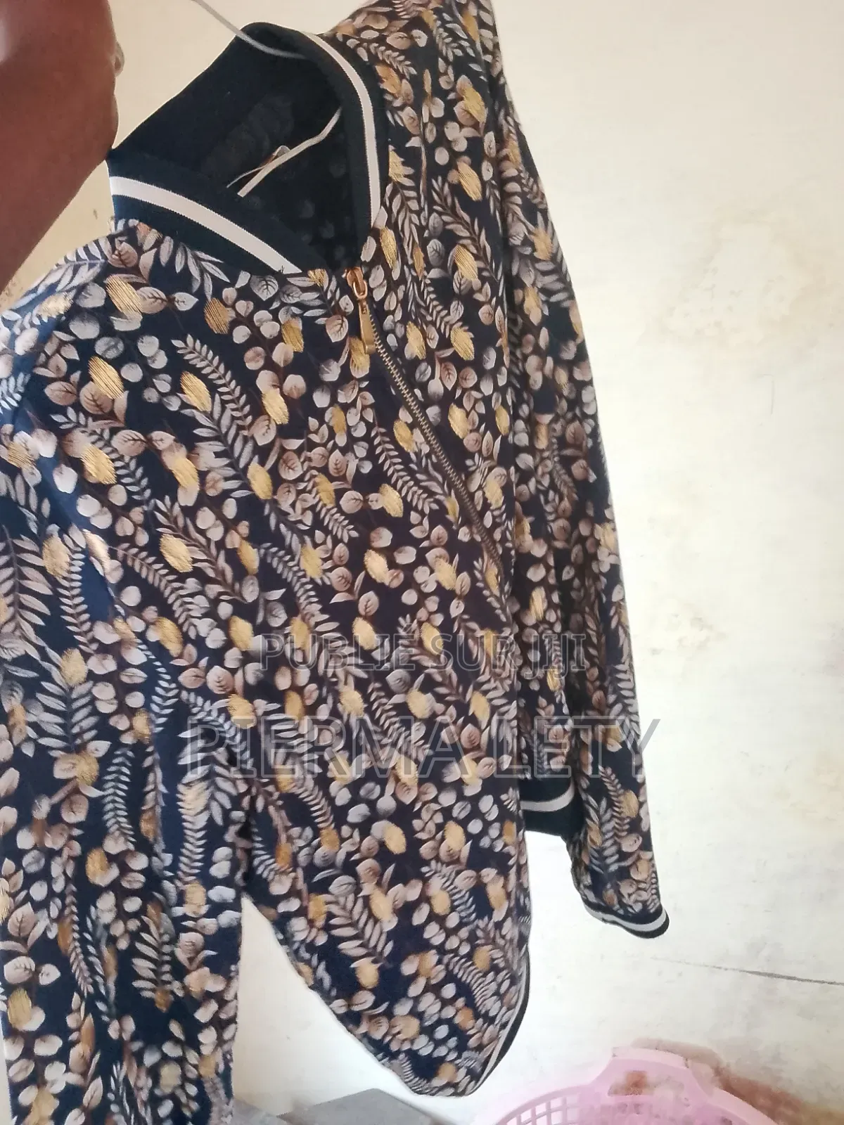 Vêtements Homme Et Femme