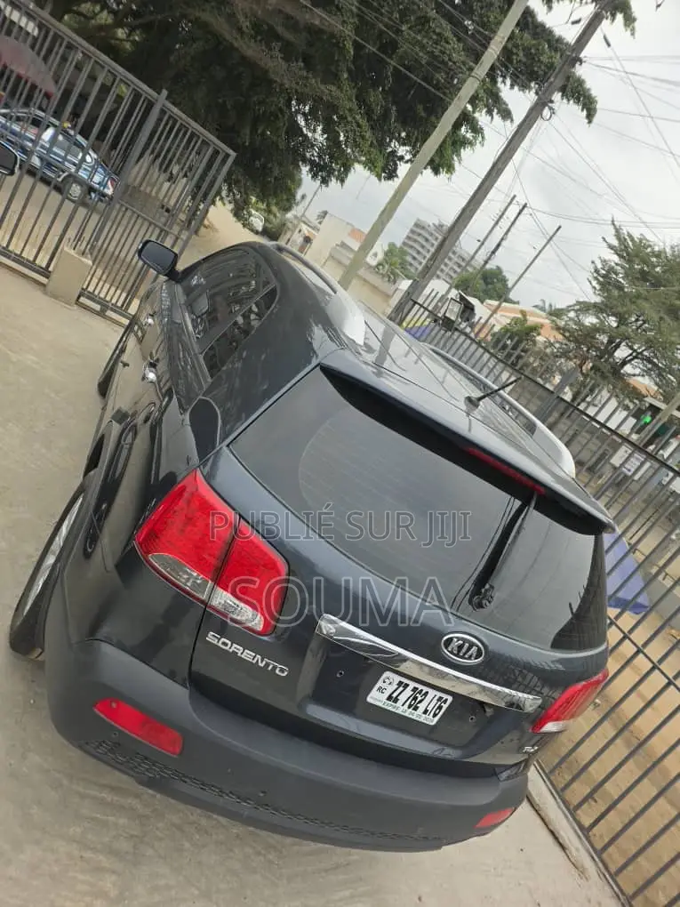 Kia Sorento 4dr SUV 2016 Bleu