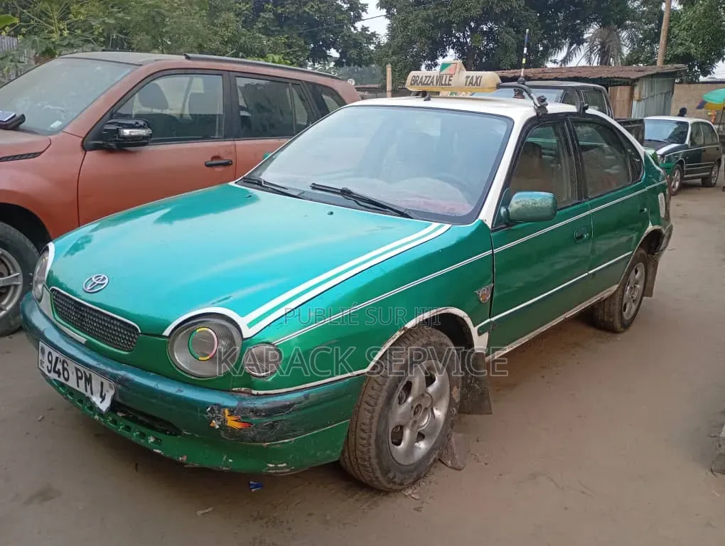 Toyota Corolla 2013 Vert