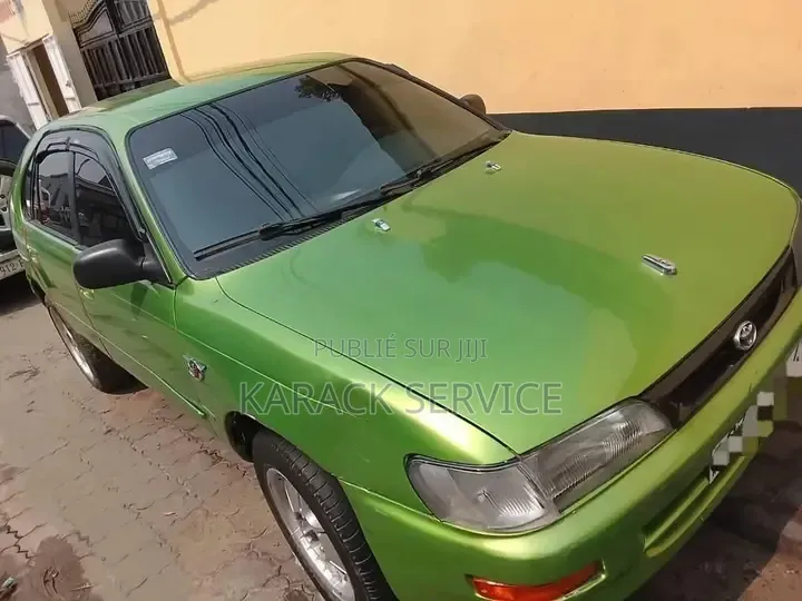 Toyota Corolla 2017 Vert