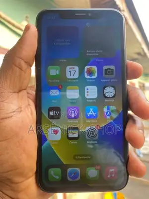 Apple iPhone XR 64 GB Noir