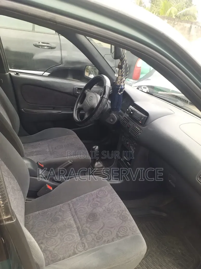 Toyota Corolla 2020 Vert