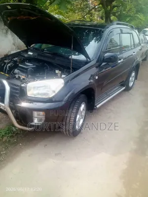 Toyota RAV4 2022 Noir