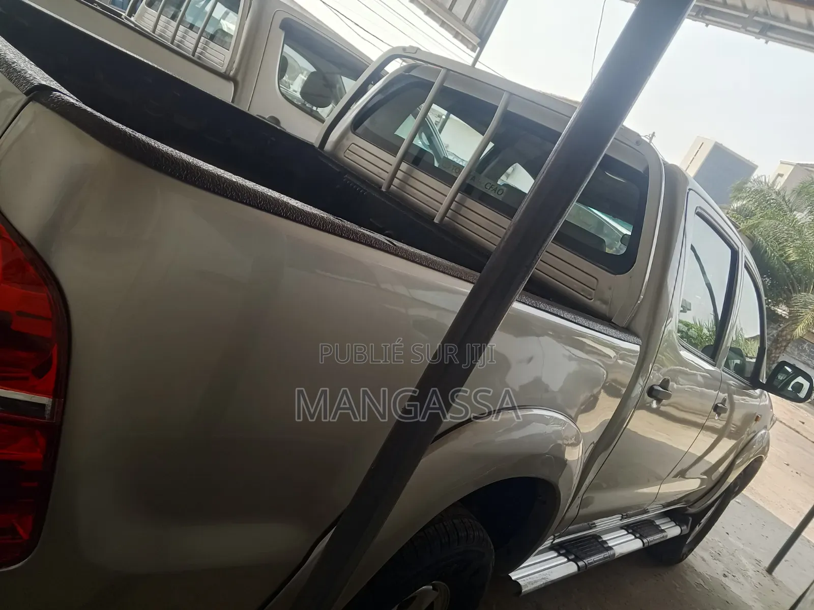 Toyota Hilux 2018 Marron