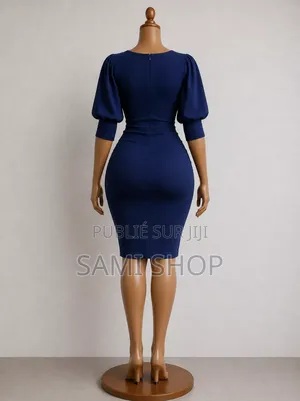 Robe Bleue Marine Incontournable