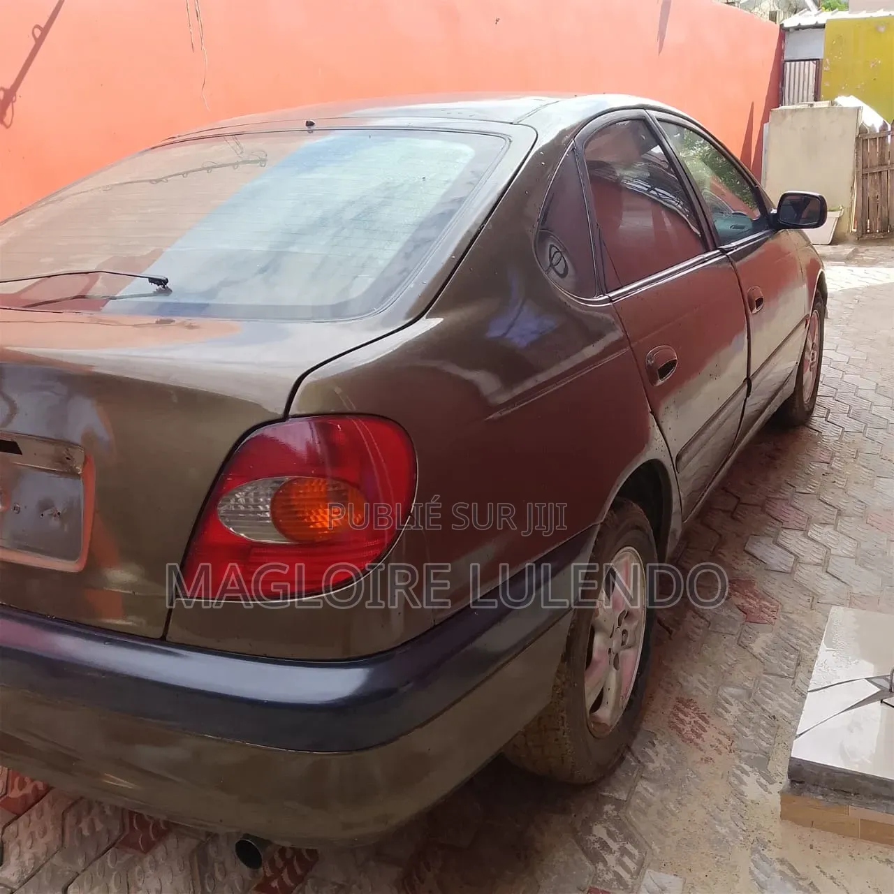 Toyota Avensis 2.0 D Verso 2002 Marron