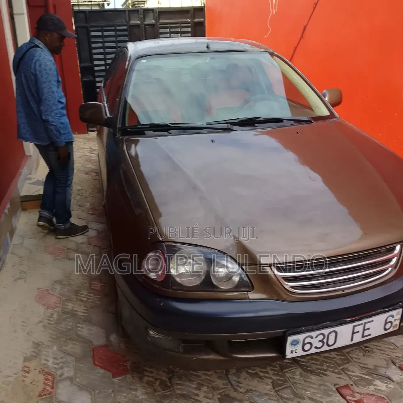Toyota Avensis 2.0 D Verso 2002 Marron